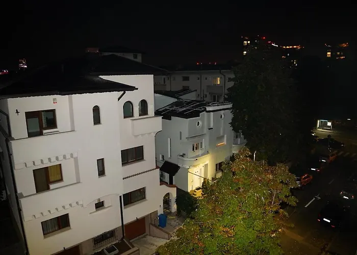Bucharest Residence Апартаменти Бухарест